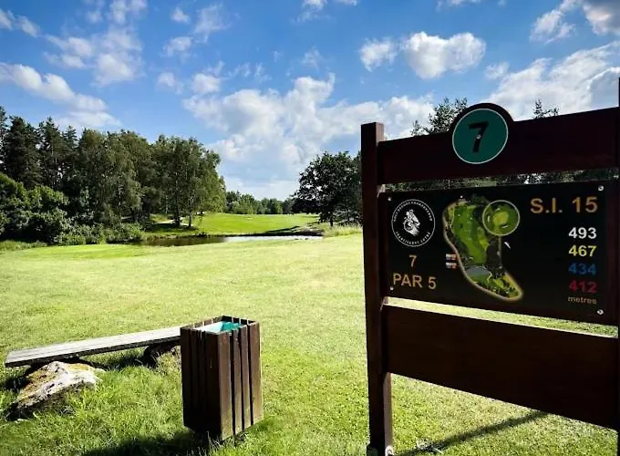 Esplanade, Dependance Monti